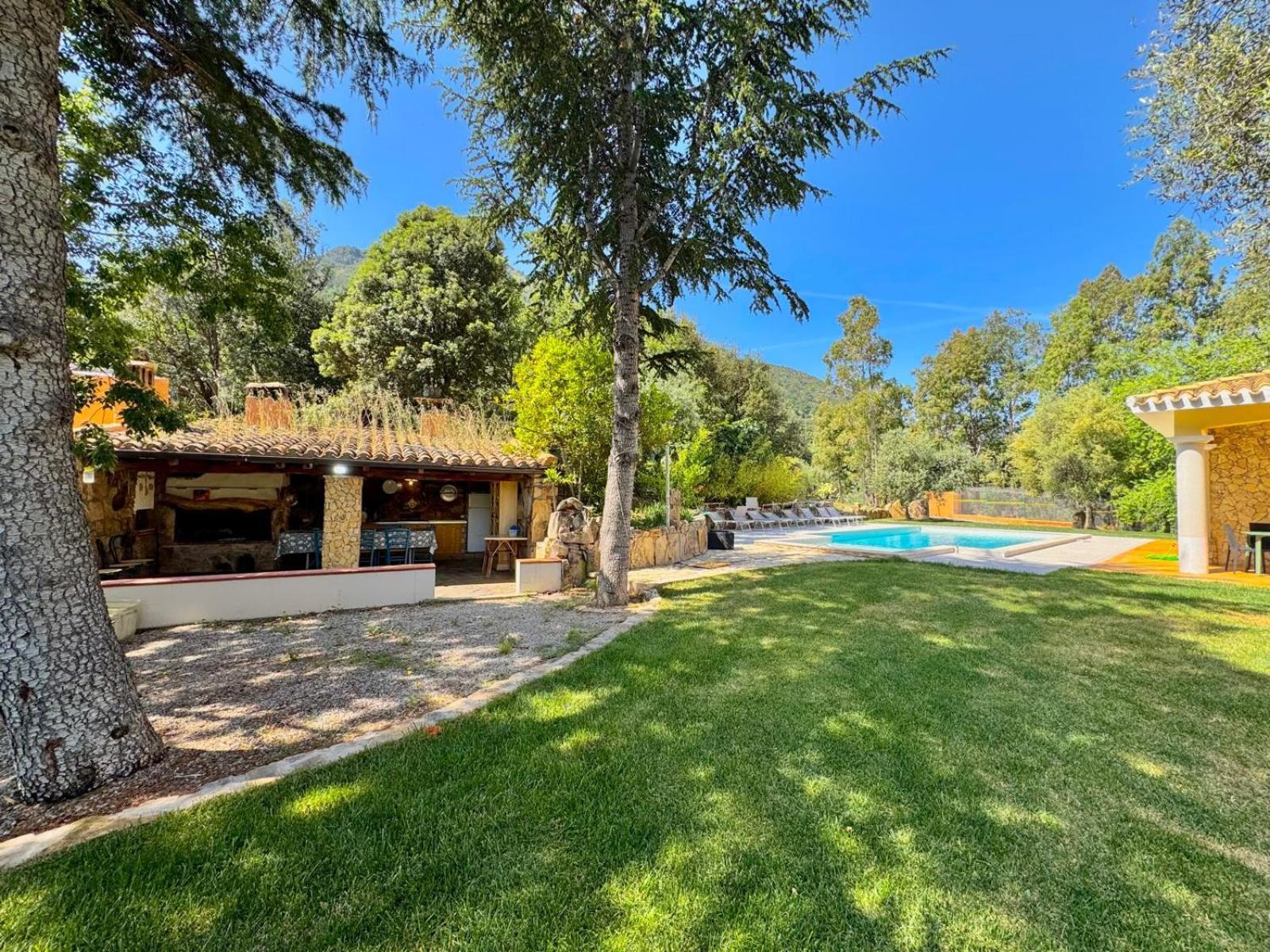 Villa With Pool Кардеду Экстерьер фото