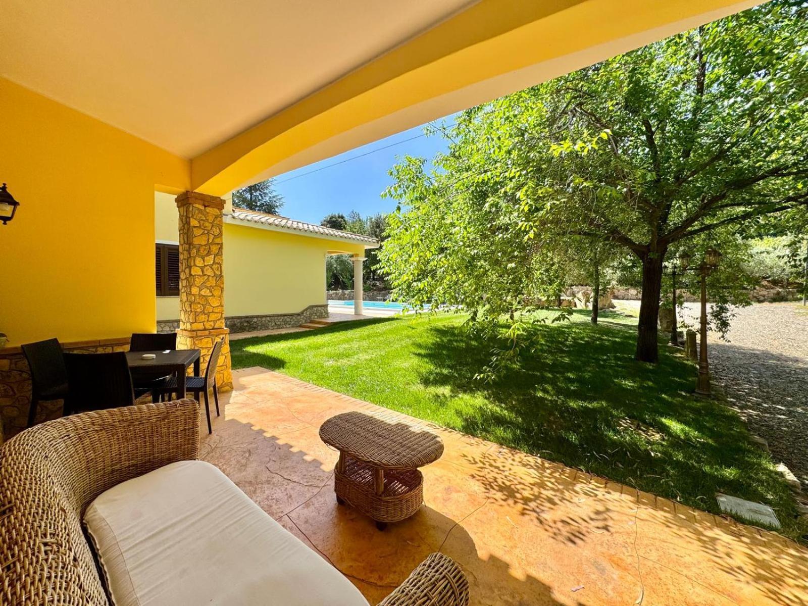 Villa With Pool Кардеду Экстерьер фото
